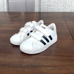 Adidas Superstars - toddler size 7